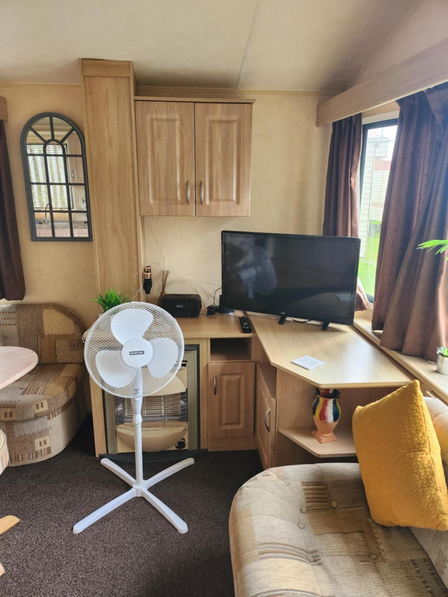 Promenade 3Mins Fantasy Island On The Beach Min 3 Nights 6 Berth 잉골드멜스 외부 사진